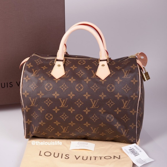 ✨SPEEDY 35✨ Authentic Louis Vuitton Hand Bag!